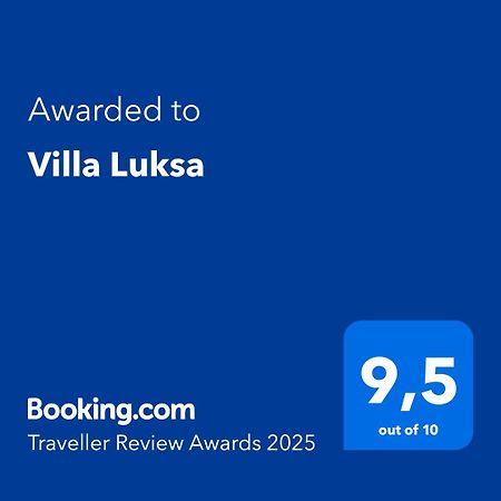 Villa Luksa Ґрожнян Екстер'єр фото